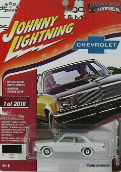 musclecarsusa_hobbyexclusive_whitelightning