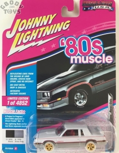 80smuscle_r3_a_whitelightning
